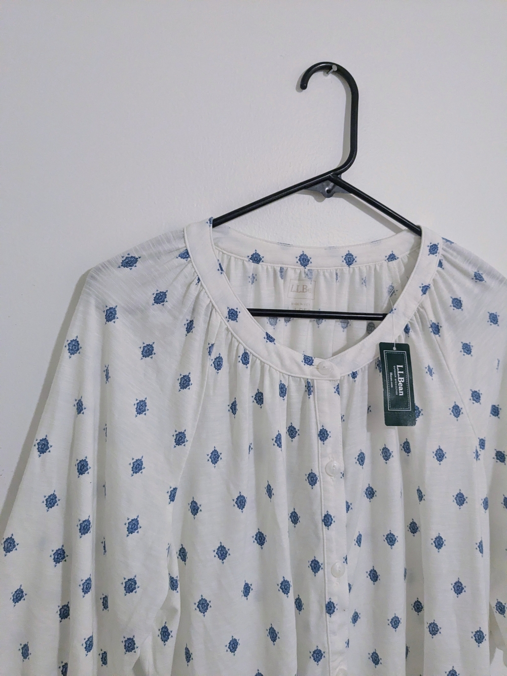 L.L. Bean White Button-Front Top with Blue Geometric Print